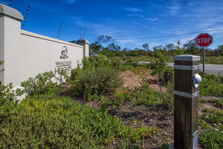  Bedroom Property for Sale in Whale Rock Heights Western Cape